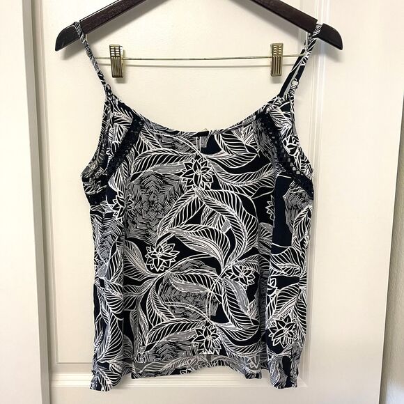 Roxy Women's Black White Tropical Print Blouse Crochet Lace Tank Top Size M - Picture 3 of 7